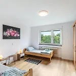 Apartment 2 Auch Fuer Monteure *
