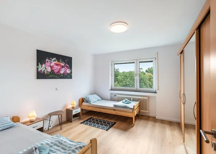 公寓 2 Auch Fuer Monteure *